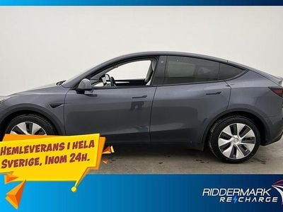 Grå Begagnad 2021 Tesla Model Y Long Range AWD SUV | 359 800 kr (Marknadspris)