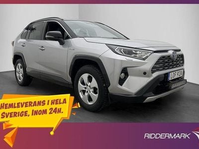 Grå Begagnad 2019 Toyota RAV4 Hybrid Style SUV | 318 900 kr (Marknadspris)