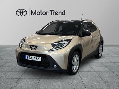 Brun Begagnad 2022 Toyota Aygo X Pulse SUV | 189 900 kr (Marknadspris)