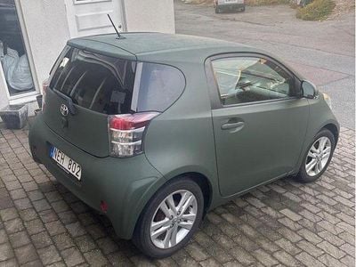 Toyota iQ