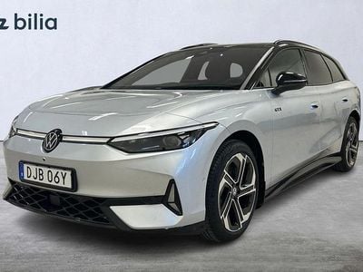 Silver Begagnad 2025 VW ID.7 GTX Kombi | 609 800 kr (Marknadspris)