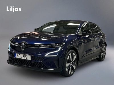 Okänd Begagnad 2022 Renault Mégane IV Techno Halvkombi | 239 900 kr (Superpris)