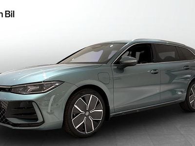 Ny VW Passat 2026 Grön Kombi