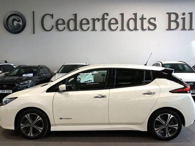 Vit Begagnad 2018 Nissan Leaf 360º Halvkombi | 149 900 kr (Lite dyr)