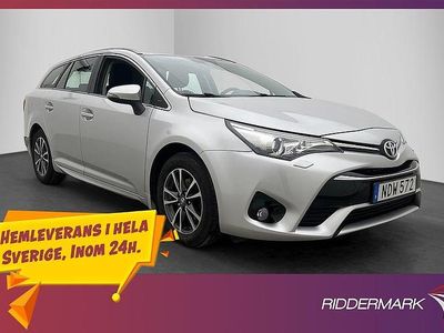Begagnad Toyota Avensis Active 147 HK (108 kW) 2016 Silver Kombi