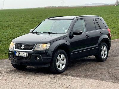 begagnad Suzuki Grand Vitara 2.4 4WD | 12100 MIL | DRAG | NYBED