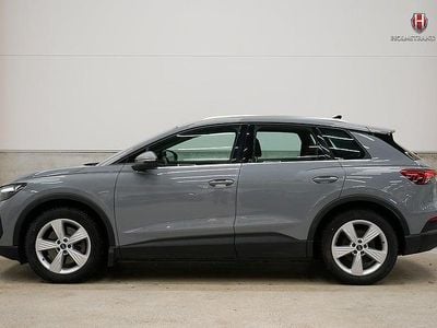 Begagnad Audi Q4 e-tron Proline 150 kW (204 HK) 2023 Grå SUV
