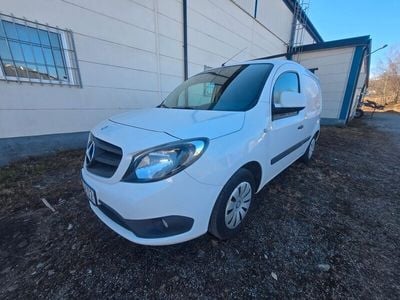 Mercedes Citan 109