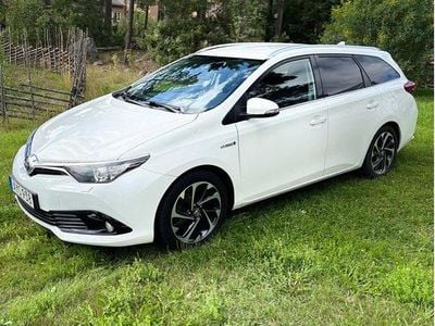 Toyota Auris Touring Sports