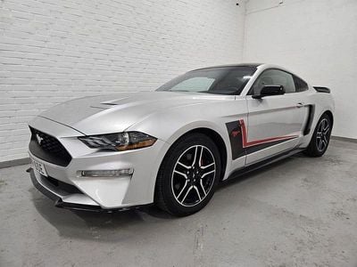 Begagnad Ford Mustang 290 HK (213 kW) 2019 Ljusgrå (grå) Sportkupé