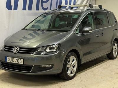 Begagnad VW Sharan 150 HK (110 kW) 2016 Mörkgrå Minibuss