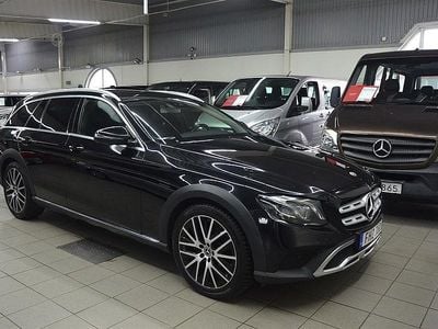 Svart Begagnad 2019 Mercedes E220 SUV | 349 900 kr (Marknadspris)
