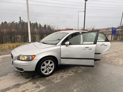 Volvo S40