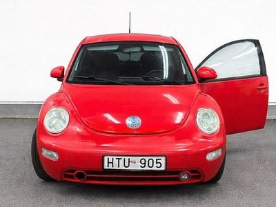 Begagnad VW New Beetle 116 HK (85 kW) 1999 Halvkombi