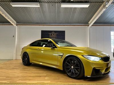 begagnad BMW M4 DCT E6 431hk NAVI/AKRAPOVIC/KOLFIBER/FINANS FR 1750KR