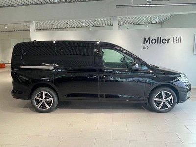 Svart (deep black pärleffekt) Ny 2025 VW Caddy Maxi Minibuss | 523 875 kr