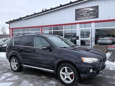 Begagnad Mitsubishi Outlander 156 HK (114 kW) 2013 Svart SUV