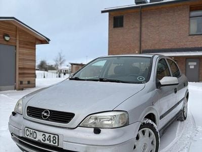 Silver Begagnad 1999 Opel Astra Halvkombi | 12 900 kr (Lite dyr)