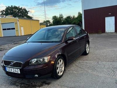 Volvo S40