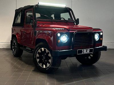 Begagnad Land Rover Defender 122 HK (89 kW) 1999 Mörkröd SUV
