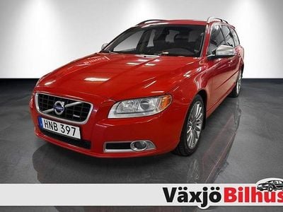 Begagnad Volvo V70 R-Design 175 HK (128 kW) 2010 Röd Kombi