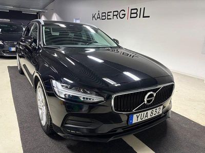 Svart Begagnad 2017 Volvo V90 Momentum Kombi | 189 900 kr (Marknadspris)