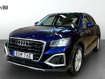 Blå Begagnad 2024 Audi Q2 Advanced Plus SUV | 279 000 kr (Marknadspris)