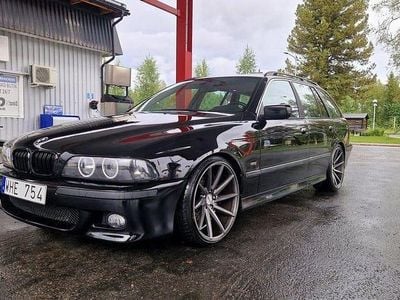 Begagnad 1998 BMW 540 Kombi | 68 000 kr