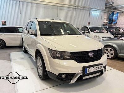 Vit Begagnad 2015 Fiat Freemont SUV | 94 900 kr (Marknadspris)