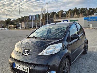 Begagnad Peugeot 107 2007 Halvkombi