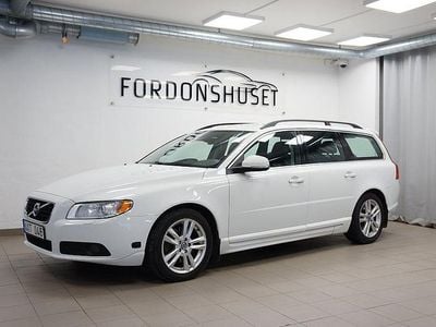 Vit Begagnad 2013 Volvo V70 Momentum Kombi | 158 800 kr (Lite dyr)