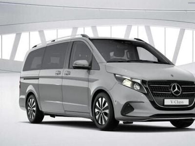 Begagnad Mercedes V220 Style 2024 Grå Minibuss