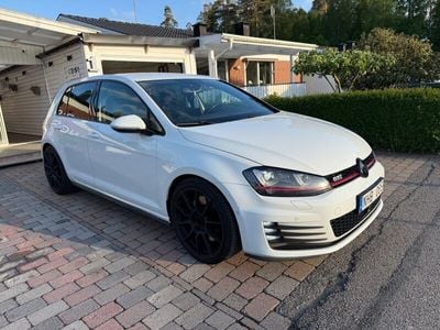 VW Golf VII