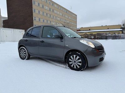 Begagnad Nissan Micra 65 HK (47 kW) 2005