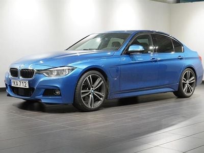 Blå Begagnad 2017 BMW 330e iPerformance Sedan | 259 800 kr (Dyr)