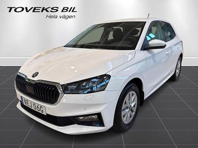 Candy white Begagnad 2024 Skoda Fabia Selection Halvkombi | 169 900 kr (Marknadspris)