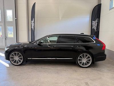 Svart Begagnad 2018 Volvo V90 Inscription Kombi | 299 900 kr (Marknadspris)