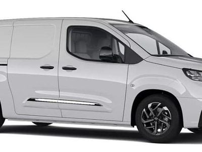 Begagnad Toyota Proace City City 100 kW (137 HK) 2024 Vit Minibuss
