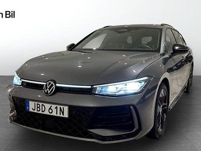 Begagnad VW Passat Style 193 HK (141 kW) 2024 Mörkgrå Kombi