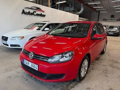 Begagnad VW Golf VII 105 HK (77 kW) 2011 Röd Halvkombi