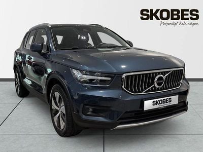 Blå Begagnad 2021 Volvo XC40 Inscription SUV | 279 900 kr (Marknadspris)