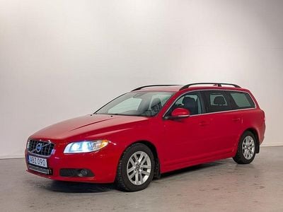 Röd Begagnad 2012 Volvo V70 Momentum Kombi | 114 900 kr (Marknadspris)