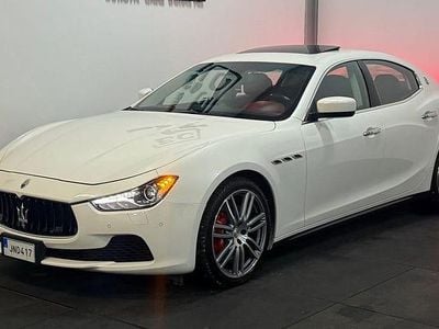 Vit Begagnad 2014 Maserati Ghibli Sedan | 309 900 kr