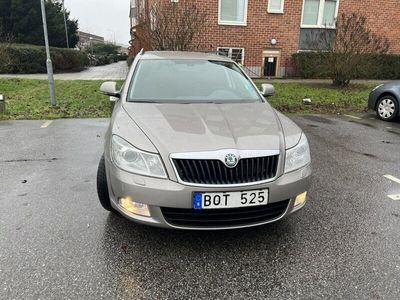 begagnad Skoda Octavia Kombi 1.6 TDI Euro 5