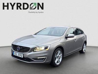 Grå Begagnad 2014 Volvo V60 Kombi | 139 000 kr (Marknadspris)