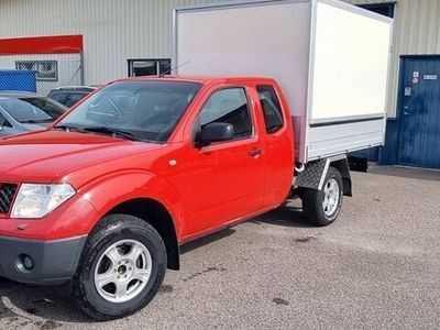 begagnad Nissan King NavaraCab 2.5 dCi 4x4 2006, Pickup