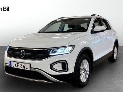Begagnad VW T-Roc Life 111 HK (81 kW) 2022 Vit (pure white) SUV