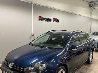 Blå Begagnad 2012 VW Golf VII Kombi | 39 999 kr (Superpris)