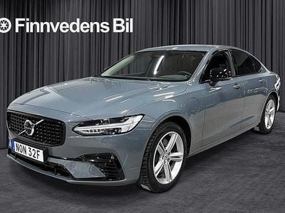 Begagnad Volvo S90 Plus 463 HK (340 kW) 2023 Grå Sedan