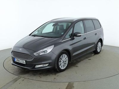 Grå Begagnad 2017 Ford Galaxy Titanium Minibuss | 167 000 kr (Marknadspris)